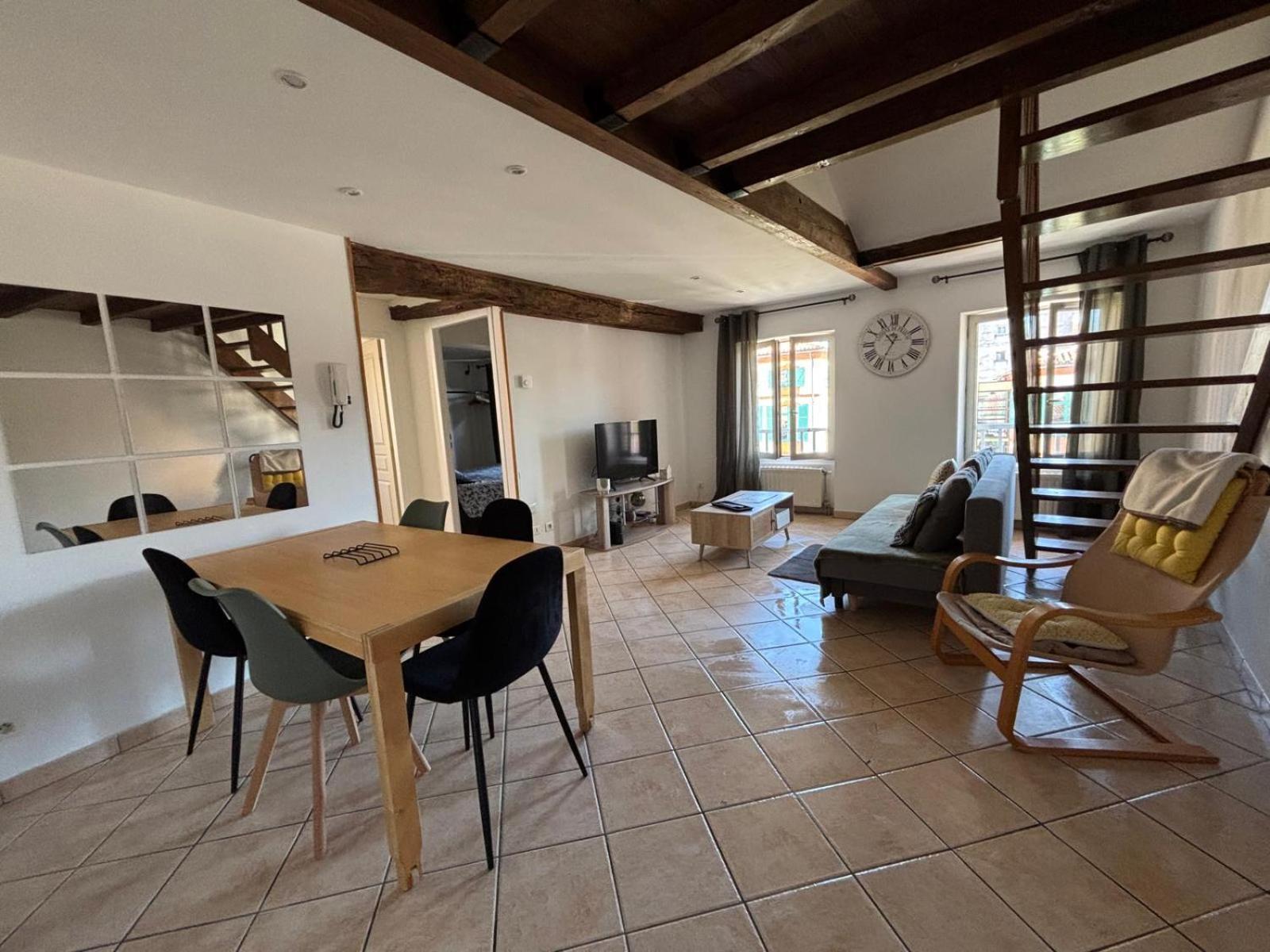 Appartement Cosy En Centre Ville Μοντωμπάν Εξωτερικό φωτογραφία